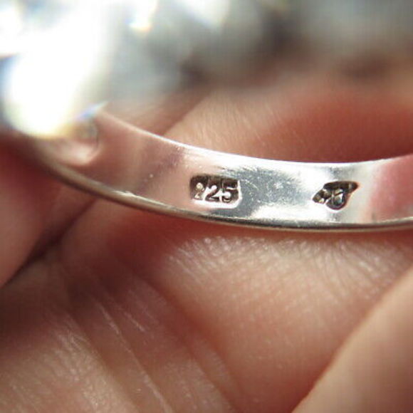 925 Sterling Silver Vintage Uncas Square-Cut White C Z Engagement Ring Size 6 - Picture 6 of 8